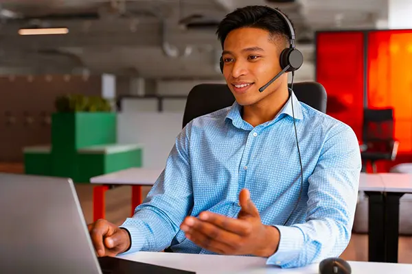 Service client externalisé à Madagascar : gestion emails, chat et support client multicanal